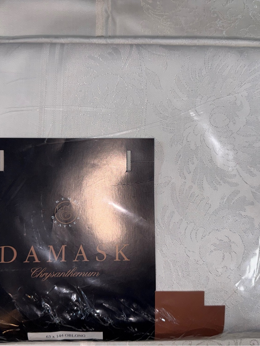 Damask Chrysanthenum White Table Linen